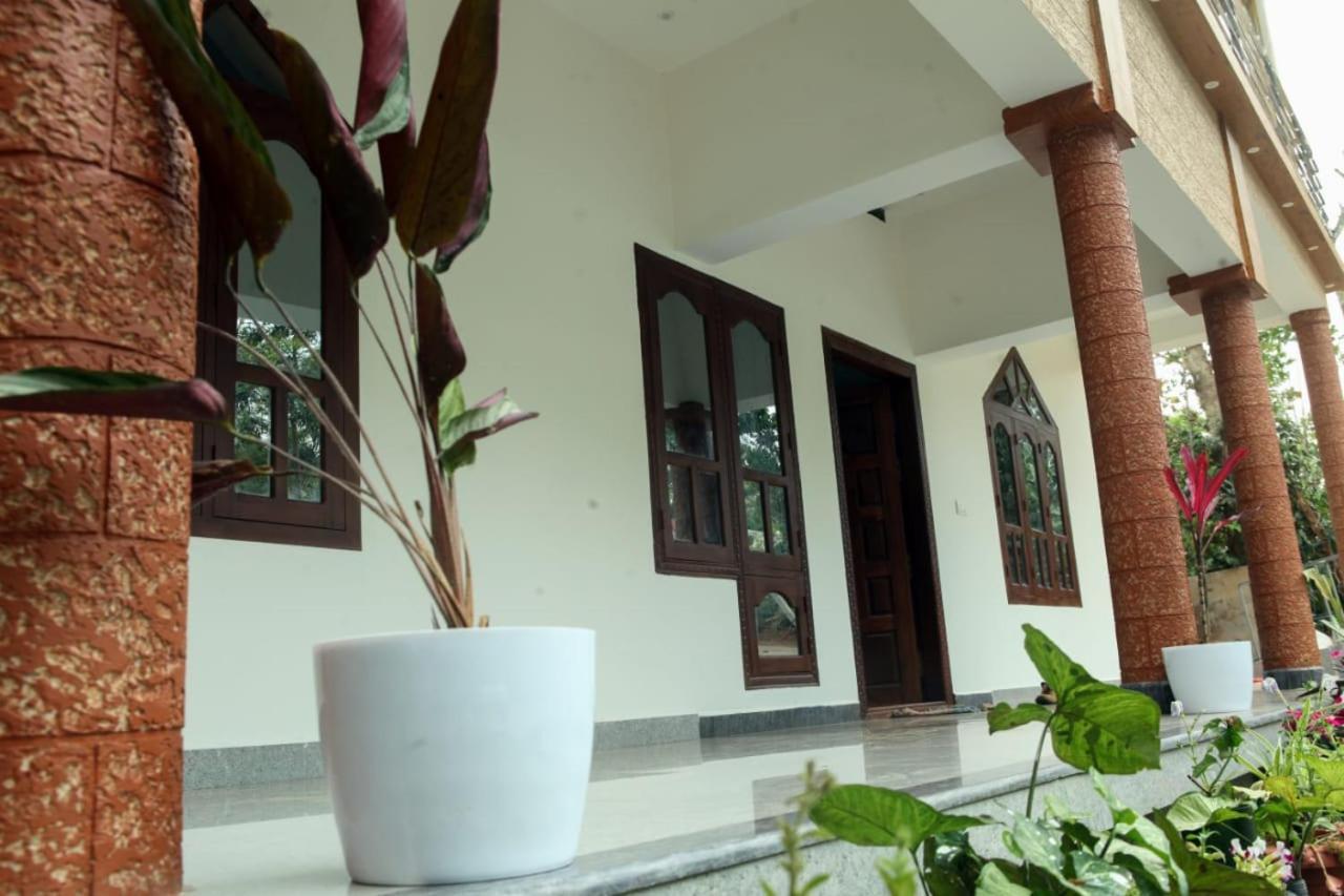 Annus Homestay Ramakkalmedu Kültér fotó